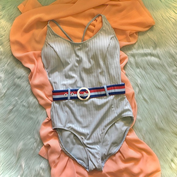 NWT! Sz. M Juicy Couture Suit - Picture 1 of 16